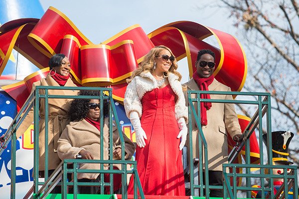 Αγνώριστη η Μαράια Κάρεϊ -Εχασε 20 ολόκληρα κιλά [εικόνες]  | iefimerida.gr 2