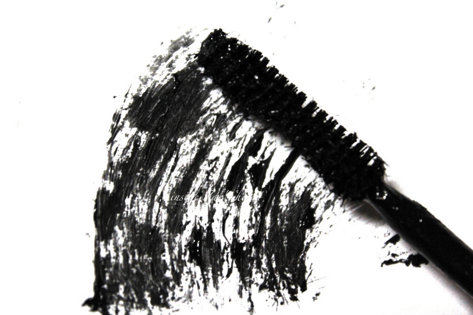 Τα 10 καλλυντικά που πρέπει να πετάξετε από το νεσεσέρ σας τώρα! [εικόνες] | iefimerida.gr 1