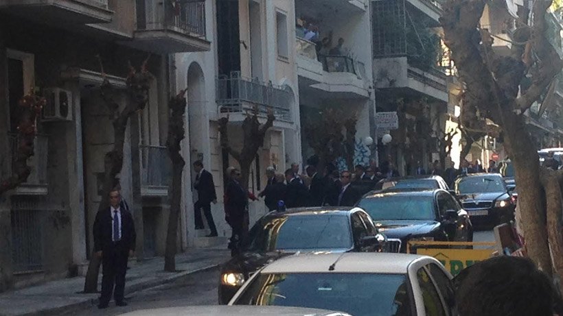 Οι πρώτες φωτογραφίες από την επίσκεψη Κέρι στην Αθήνα -Πήγε στην ΜΚΟ «Μέλισσα» [εικόνες] | iefimerida.gr 0