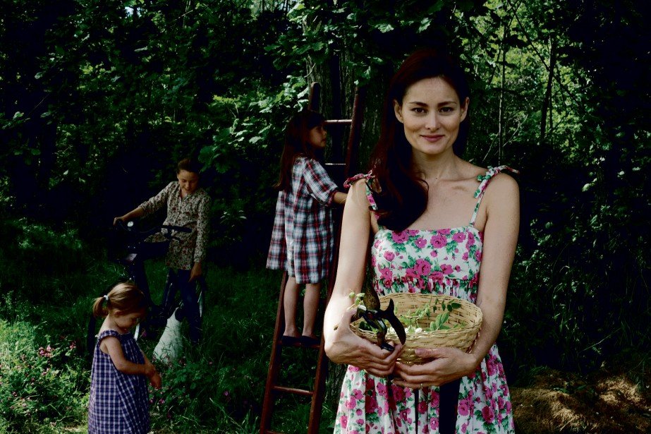 Εκανε το σπίτι και τη ζωή της σαν όνειρο -Ολοι τρέχουν στη Γαλλία να δουν από κοντά πώς ζει η Μιμή Τόρισον [εικόνες] | iefimerida.gr 4