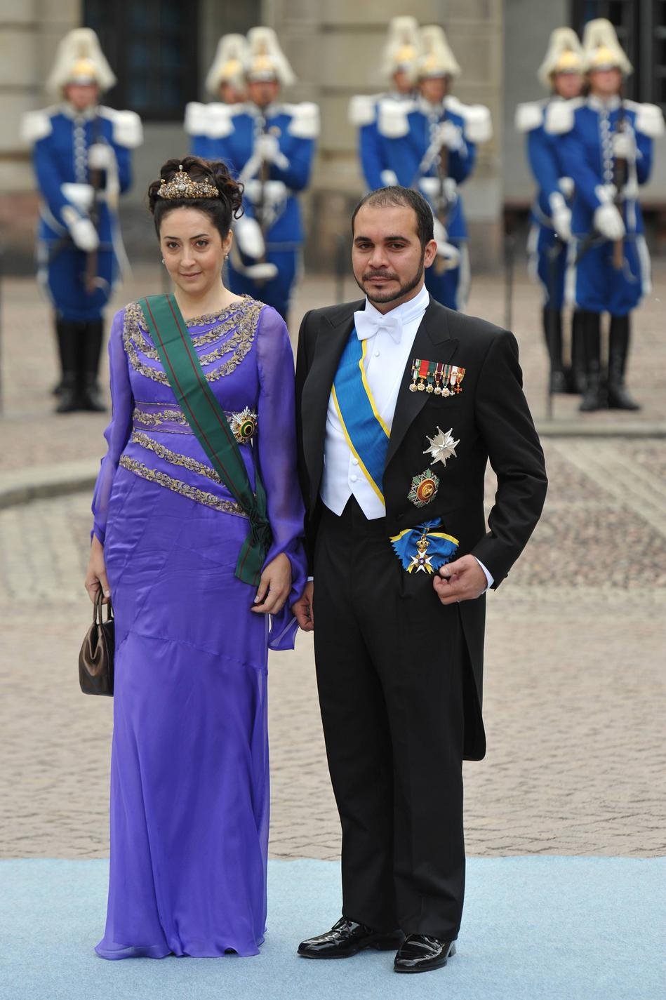 Γιατί οι μουσουλμάνες πριγκίπισσες και βασίλισσες δεν φοράνε πέπλο και hijab -Ενας άλλος κόσμος [εικόνες] | iefimerida.gr 7