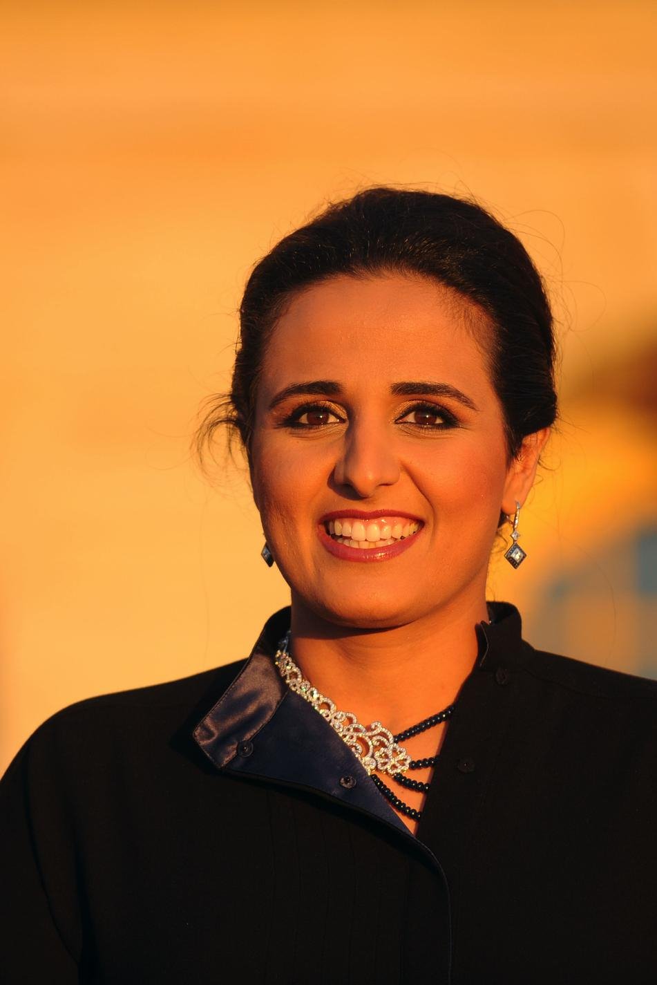 Γιατί οι μουσουλμάνες πριγκίπισσες και βασίλισσες δεν φοράνε πέπλο και hijab -Ενας άλλος κόσμος [εικόνες] | iefimerida.gr 8