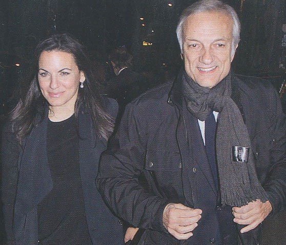 Η Ολγα Κεφαλογιάννη σε μια σπάνια έξοδο με τον σύζυγό της τα σπάει στον Βοσκόπουλο [εικόνες] | iefimerida.gr 1