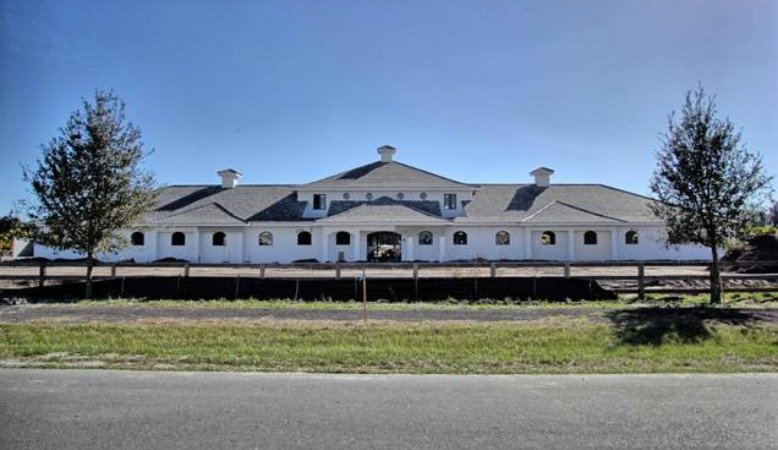 Η ακριβή επένδυση της Aθηνάς Ωνάση -Αγόρασε έπαυλη και στάβλους στη Φλόριντα έναντι 16 εκατ. δολαρίων [εικόνες] | iefimerida.gr 1