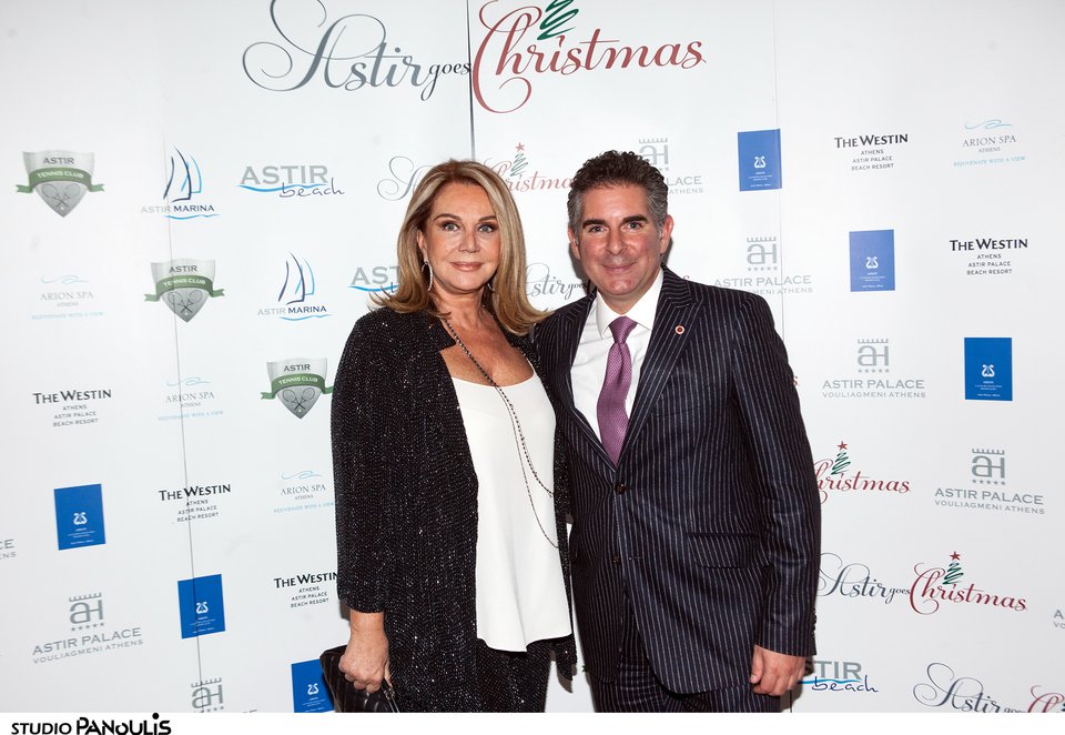 Astir Palace: Φαντασμαγορικό γιορτινό σκηνικό και λαμπεροί καλεσμένοι [εικόνες]  | iefimerida.gr 2