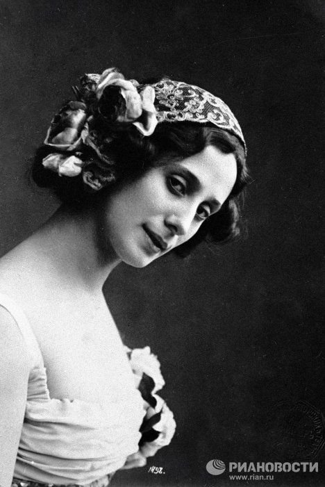 Αννα Πάβλοβα, η χορεύτρια που έδωσε το όνομά της σε μια υπέροχη τούρτα [εικόνες] | iefimerida.gr 2