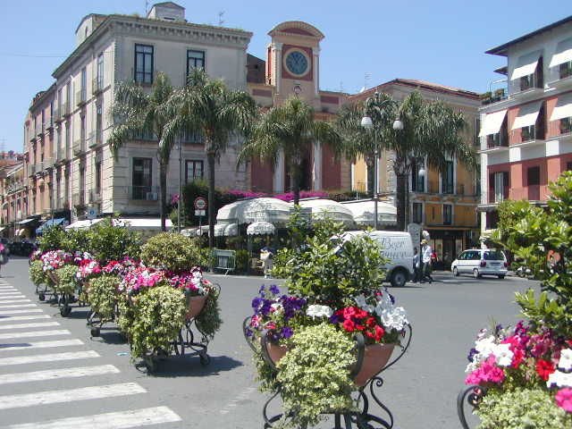 Η Πίζα δεν είναι μόνο ο πύργος που γέρνει - Μια υπέροχη πόλη της Τοσκάνης, ζωντανή και χρωματιστή [εικόνες] | iefimerida.gr 18