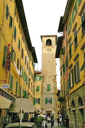 Η Πίζα δεν είναι μόνο ο πύργος που γέρνει - Μια υπέροχη πόλη της Τοσκάνης, ζωντανή και χρωματιστή [εικόνες] | iefimerida.gr 15