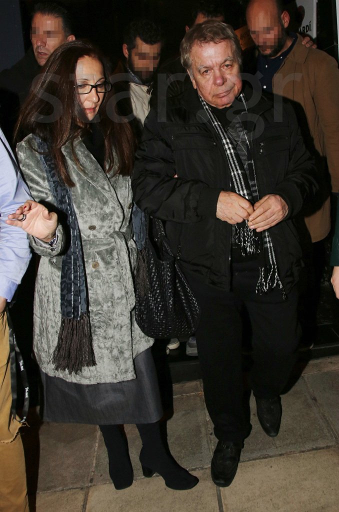 Γιάννης Πουλόπουλος: Με τις γυναίκες της ζωής του στον Βοσκόπουλο [εικόνες]  | iefimerida.gr 2