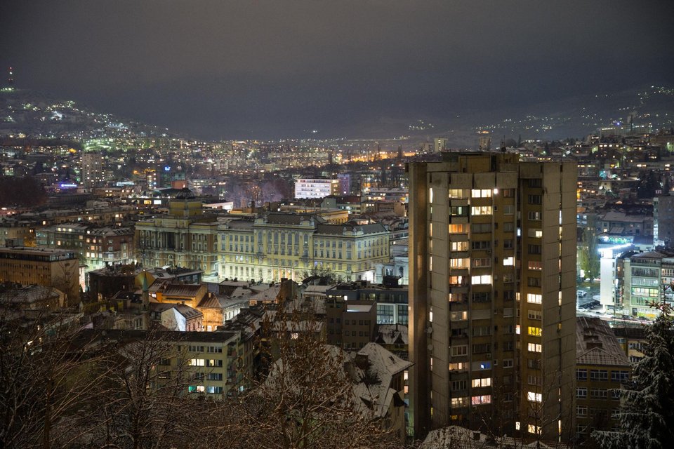 Εικόνες από τη ζωή στο Σεράγεβο σήμερα -20 χρόνια μετά τον πόλεμο [εικόνες] | iefimerida.gr 21