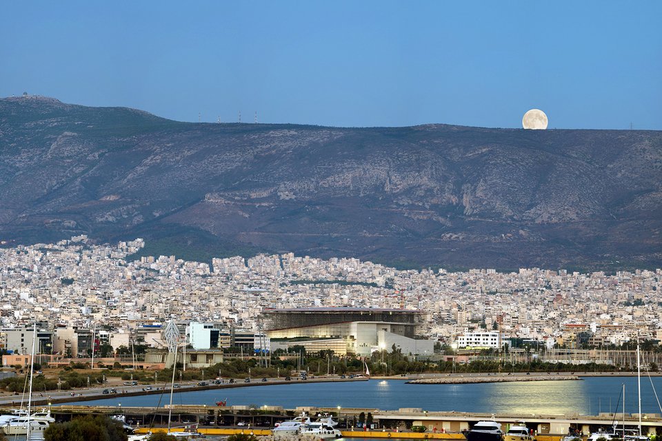 Ετοιμο το περίφημο ενεργειακό στέγαστρο του Ρέντσο Πιάνο στο Φάληρο! [εικόνες] | iefimerida.gr 0