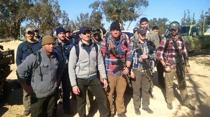 Κομάντος για κλάματα: Αντί να πολεμήσουν τους τζιχαντιστές πόζαραν για το Facebook -Αποκάλυψαν κατά λάθος τη θέση τους [εικόνες]    | iefimerida.gr 0