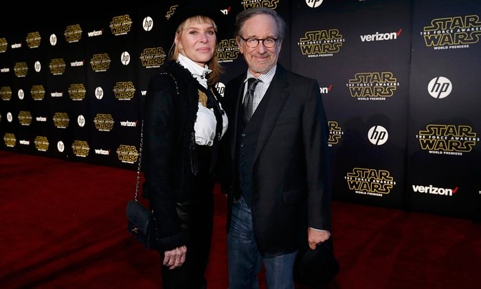 Η εντυπωσιακή πρεμιέρα του Star Wars: Η απαστράπτουσα Λουπίτα Νιόγκο και τα ρομπότ [εικόνες] | iefimerida.gr 11