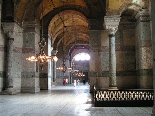 Εικονική ξενάγηση στην Αγιά Σοφιά –1500 χρόνια ιστορίας [εικόνες] | iefimerida.gr 2