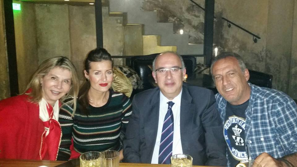 Η πρώην υπουργός Ζέττα Μακρή άνοιξε μπιστρό! Σερβίρει ελληνική κουζίνα στο κέντρο της Αθήνας [εικόνες] | iefimerida.gr 9