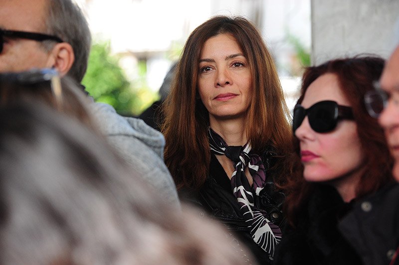 Ολο το ελληνικό θέατρο στην κηδεία του Μηνά Χατζησάββα - Στο εξωτερικό η σορός του για αποτέφρωση [εικόνες] | iefimerida.gr 11