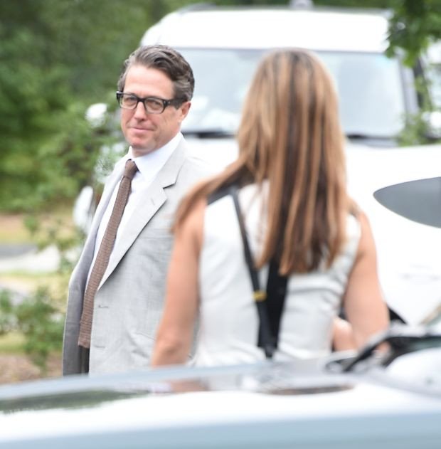 Χιου Γκραντ: Πατέρας για τέταρτη φορά από δυο διαφορετικές γυναίκες [εικόνες]  | iefimerida.gr 1