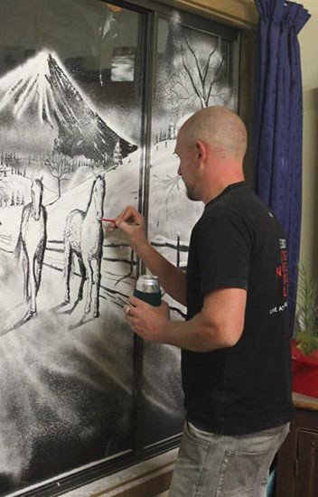 Εργα τέχνης με σπρέι χιονιού -Μια εφήμερη τέχνη [εικόνες]  | iefimerida.gr 7