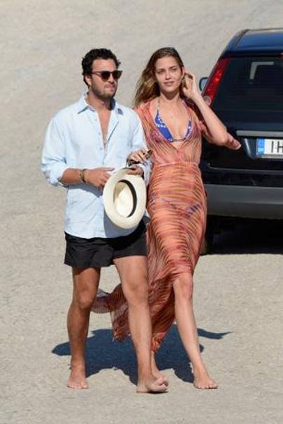 Αγγελάκι της Victoria's Secret παντρεύεται στη Μύκονο -Η Ελληνίδα πεθερά της [εικόνες] | iefimerida.gr 4