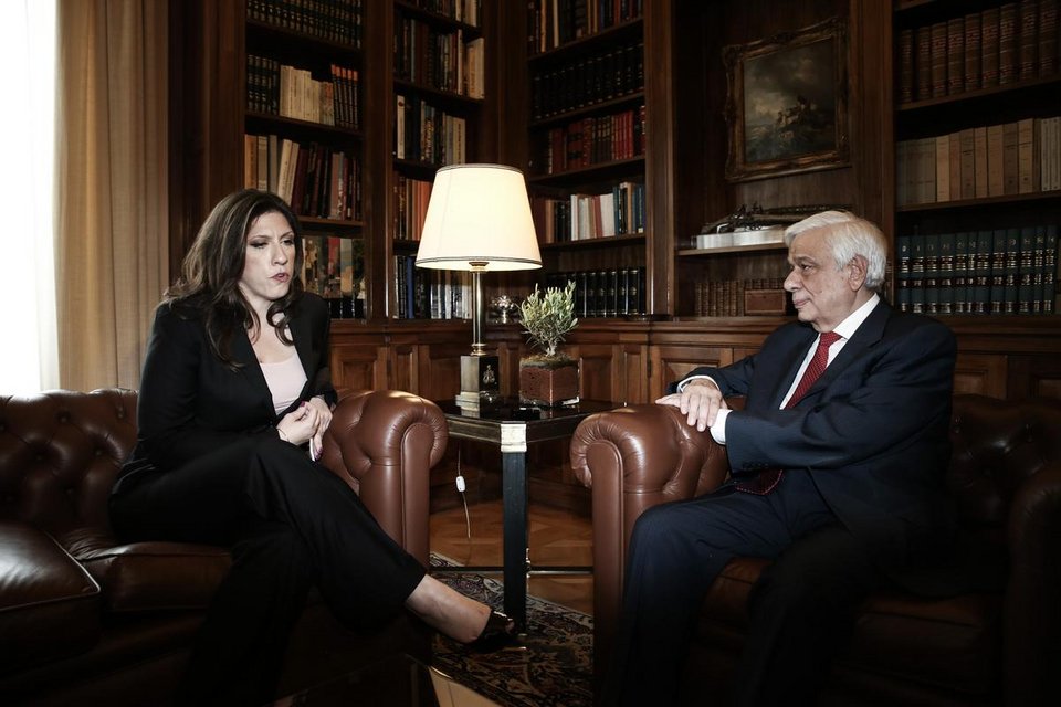 Η Ζωή «γαζώνει» όλο τον ΣΥΡΙΖΑ: Προδότης Εφιάλτης ο Αλέξης Τσίπρας, η «Αυγή» εκτελεί συμβόλαια | iefimerida.gr 4