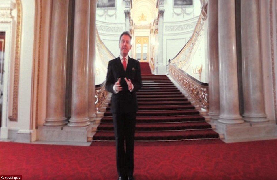 Βόλτα στο Παλάτι του Μπάκιγχαμ -Η Google σας ξεναγεί στο σπίτι της Βασίλισσας Ελισάβετ [εικόνες] | iefimerida.gr 1