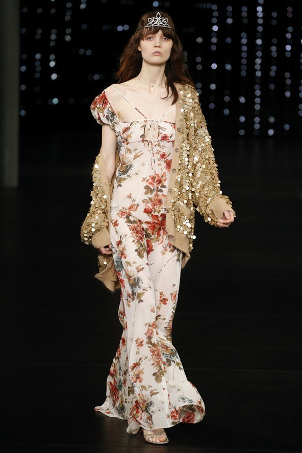 Τα 10 must κομμάτια για να είστε in όλο το 2016 [εικόνες] | iefimerida.gr 9