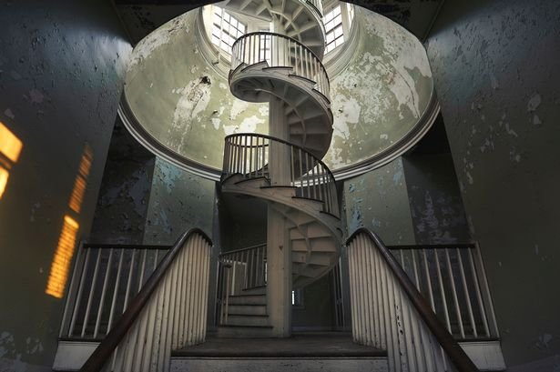 Η ομορφιά της εγκατάλειψης -«Μαραζωμένα» κτίρια σε «μυστικές» τοποθεσίες [εικόνες] | iefimerida.gr 0