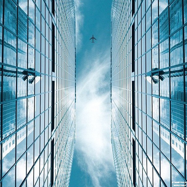 Εμμονή με τη συμμετρία: Οταν η αρχιτεκτονική συναντά την τελειομανία -Εντυπωσιακές φωτογραφίες [εικόνες]  | iefimerida.gr 7