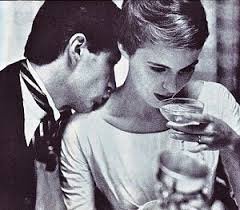 Τζιν Σίμπεργκ: Γιατί αυτοκτονεί μια όμορφη και διάσημη ξανθιά [εικόνες] | iefimerida.gr 8