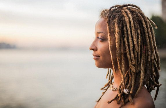 Ακτιβίστρια ποστάρει στα social media για το βιασμό της [εικόνες]  | iefimerida.gr 2