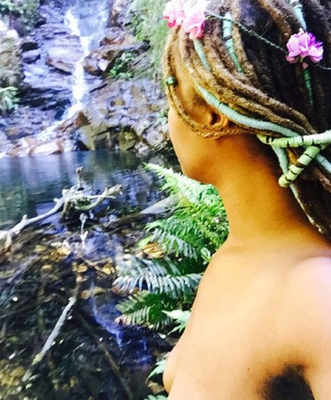 Ακτιβίστρια ποστάρει στα social media για το βιασμό της [εικόνες]  | iefimerida.gr 6