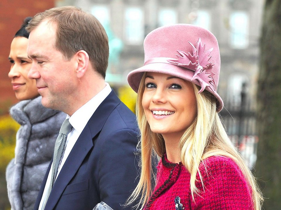 Η σέξι βαρόνη που έγινε μοντέλο -Aπό τις πλουσιότερες κοσμικές της Ευρώπης [εικόνες] | iefimerida.gr 1