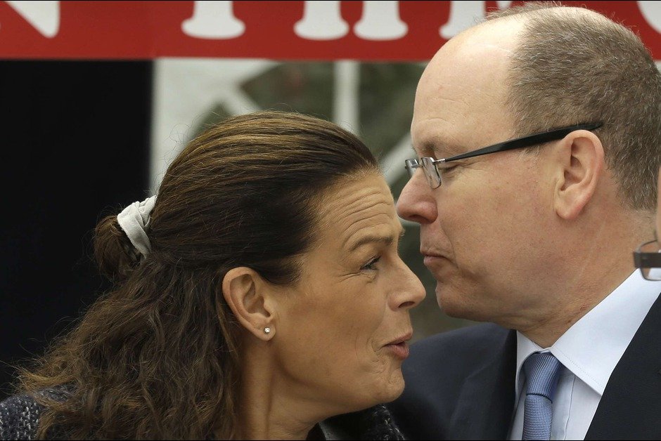 Η Στεφανί στο τσίρκο -Η παρακμή μιας πριγκίπισσας [εικόνες] | iefimerida.gr 6