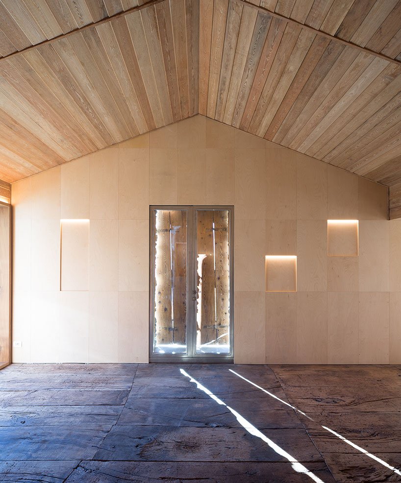 Πέτρινο σπίτι στις Αλπεις από Μιλανέζο αρχιτέκτονα [εικόνες] | iefimerida.gr 11