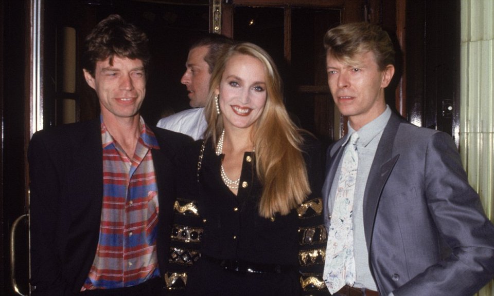 Είχε ο Μπάουι ερωτική σχέση με τον Μικ Τζάγκερ; -H πρώην του δίνει λεπτομέρειες [εικόνες] | iefimerida.gr 9