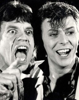 Είχε ο Μπάουι ερωτική σχέση με τον Μικ Τζάγκερ; -H πρώην του δίνει λεπτομέρειες [εικόνες] | iefimerida.gr 17