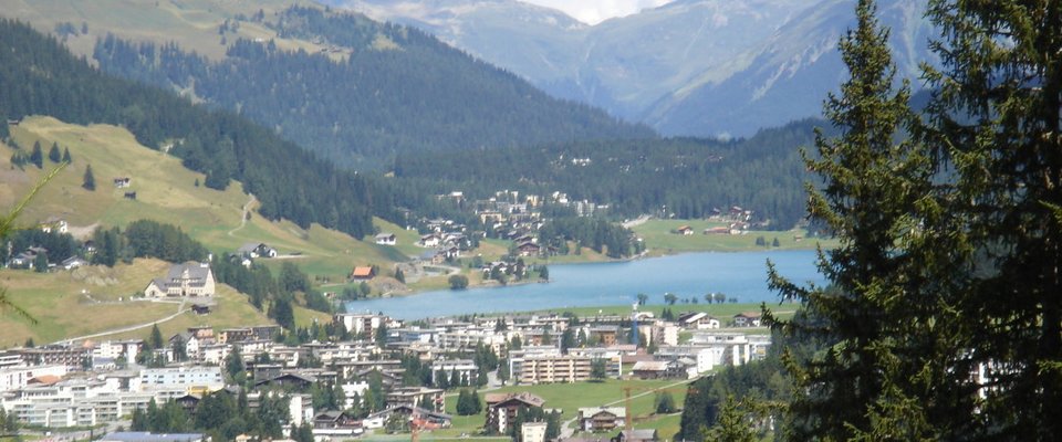 Το «άλλο» Νταβός -Χλιδή, σκι και ατέλειωτες μπουτίκ [εικόνες] | iefimerida.gr 6