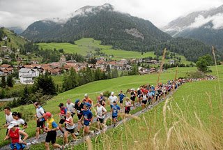 Το «άλλο» Νταβός -Χλιδή, σκι και ατέλειωτες μπουτίκ [εικόνες] | iefimerida.gr 12