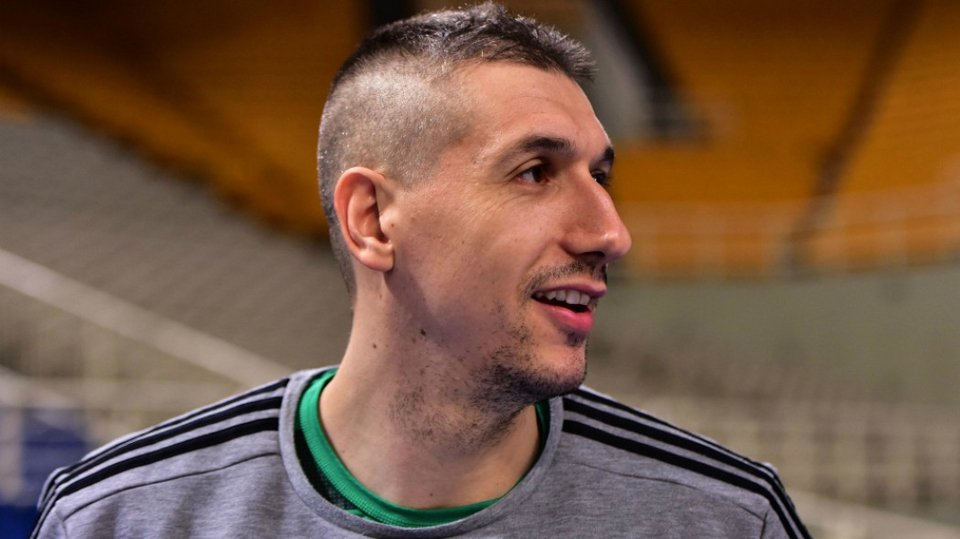 Νέο λουκ από τον Δημήτρη Διαμαντίδη [εικόνες] | iefimerida.gr 3