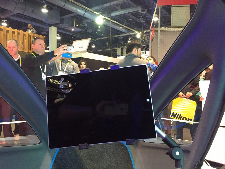 Αυτό είναι το πρώτο drone που παίρνει επιβάτη -Μοιάζει με ελικόπτερο και λειτουργεί με tablet [εικόνες & βίντεο] | iefimerida.gr 2