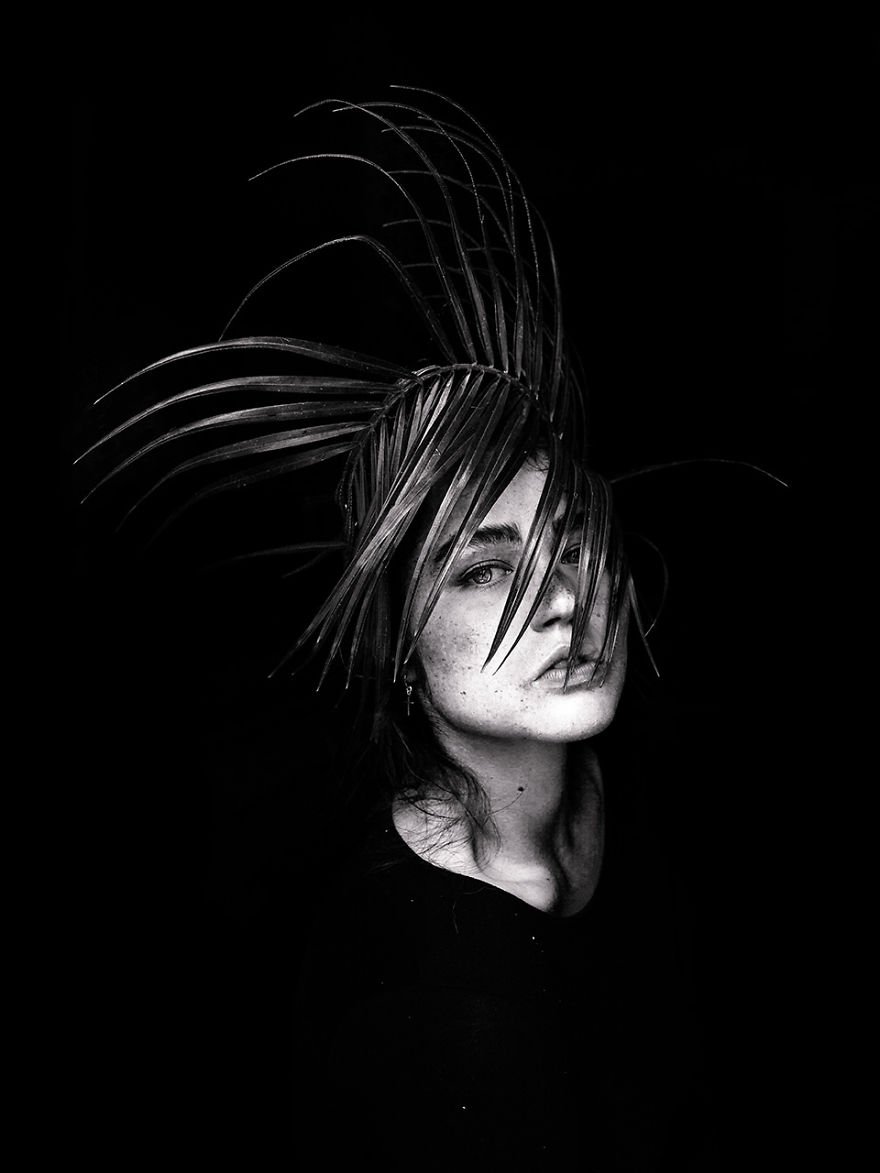 Οπτική πανδαισία σε βίλα της Τοσκάνης - 12 φωτογράφοι, μοντέλα και ένα μπουκέτο λουλούδια [εικόνες] | iefimerida.gr 1