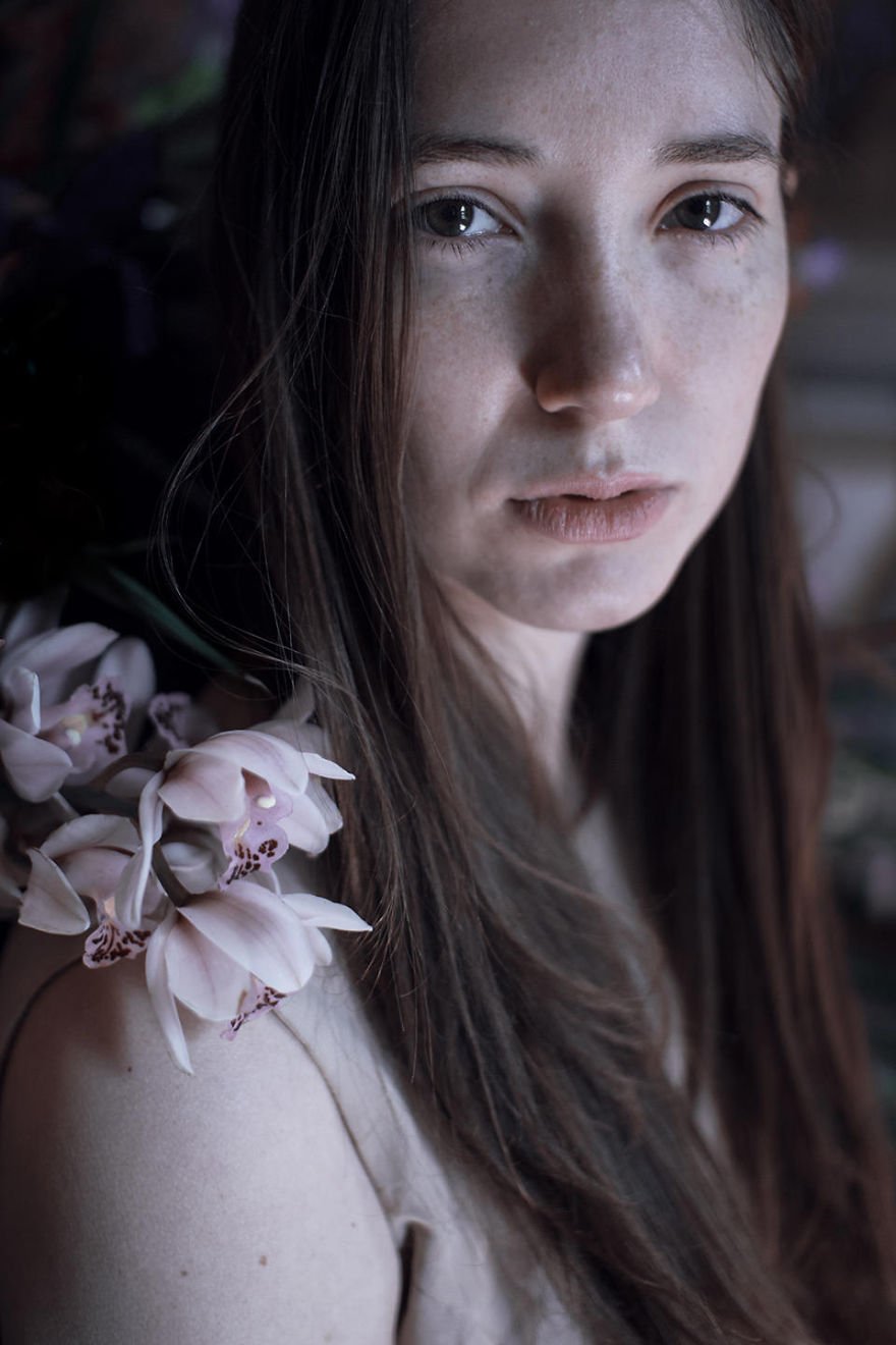 Οπτική πανδαισία σε βίλα της Τοσκάνης - 12 φωτογράφοι, μοντέλα και ένα μπουκέτο λουλούδια [εικόνες] | iefimerida.gr 5