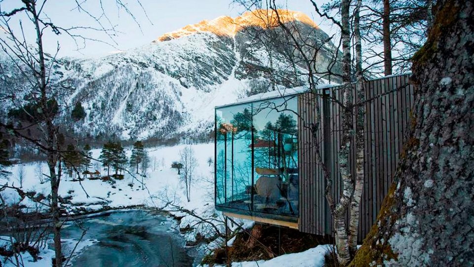 Ταξιδέψτε στα σκηνικά ταινιών [εικόνες] | iefimerida.gr 2