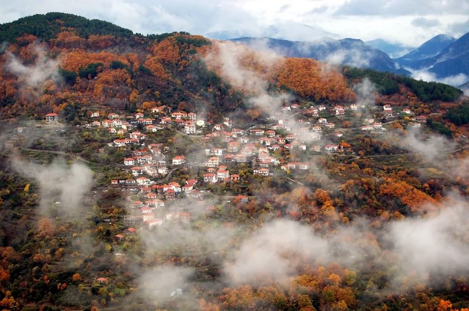 H «Ελβετία» της Ελλάδας: Οδοιπορικό στην Ορεινή Φωκίδα [εικόνες]  | iefimerida.gr 10
