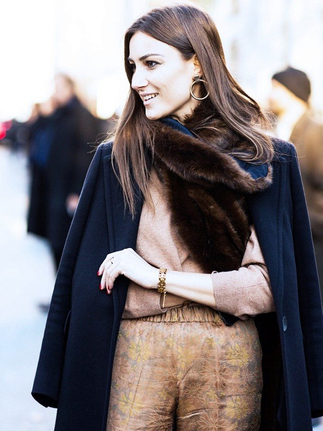 Γουνάκι, το αξεσουάρ του χειμώνα -Πώς φοριέται για να μην είναι κιτς [εικόνες] | iefimerida.gr 8