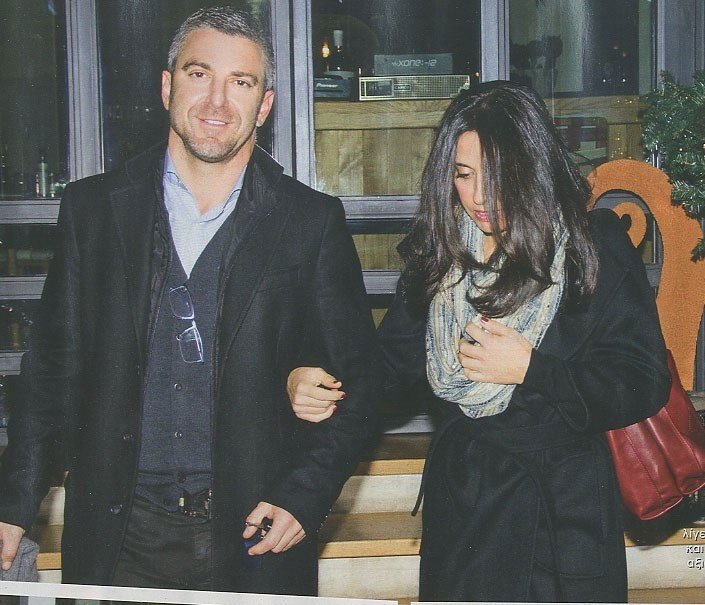 Ο γοητευτικός ψαρομάλλης νέος σύντροφος της Βάσως Γουλιελμάκη [εικόνες]  | iefimerida.gr 0