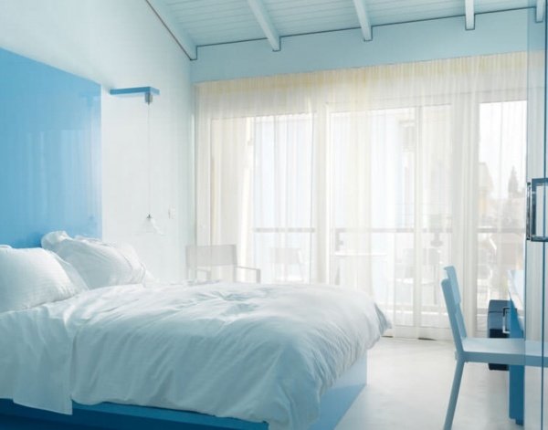 Telegraph: Αυτά είναι τα 10 καλύτερα παραθαλάσσια ξενοδοχεία στην Ελλάδα [εικόνες] | iefimerida.gr 13