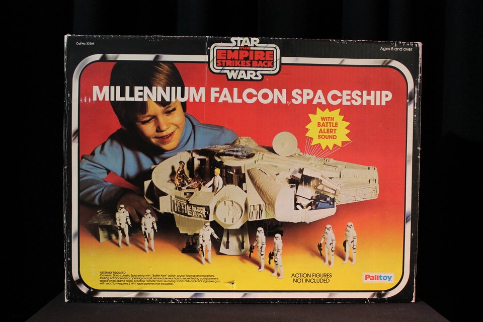 Star Wars στον Ελληνικό Κόσμο: Συλλεκτικά παιχνίδια και κόμικ με θέμα το σίκουελ [εικόνες] | iefimerida.gr 2