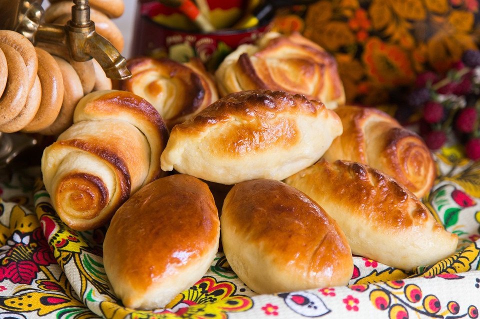 Γιατί οι Αθηναίοι σχηματίζουν ουρές έξω από αυτό το μικρό ρώσικο μαγαζί στο κέντρο -Τα λαχταριστά πιροσκί [εικόνες] | iefimerida.gr 1