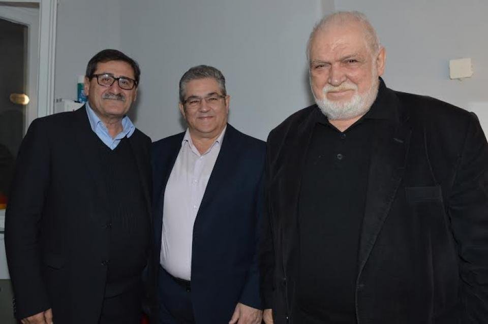 Ο Κουτσούμπας πήγε θέατρο στην Πάτρα και είδε «Η ζωή του Γαλιλαίου» [εικόνες] | iefimerida.gr 2